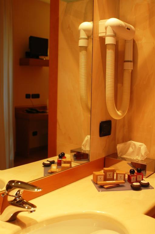 Hotel St John Desio Room photo