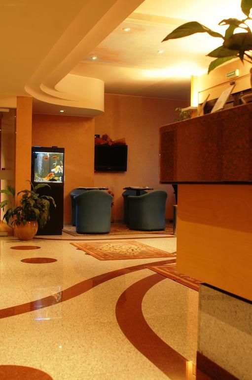 Hotel St John Desio Exterior photo